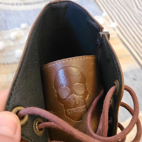 Stockholm Chukka Men's Boot - Picture 3 of 11